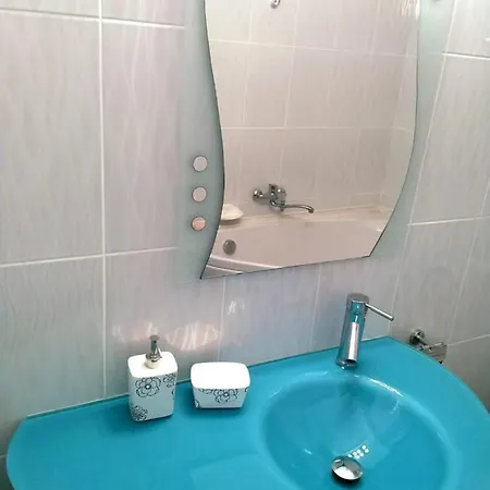 Apartament 公寓 *