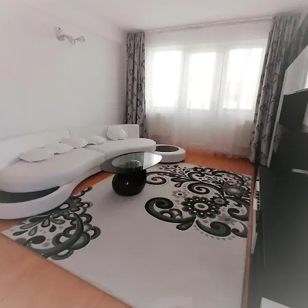 公寓 Apartament *